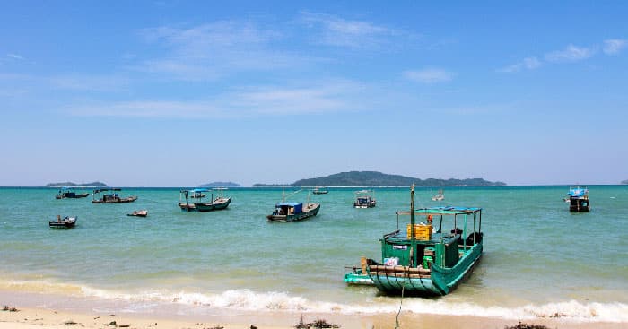 Mở Bán Vé Tàu Cao Tốc Dịp Lễ 30/4 - 1/5/2026 - Tăng Chuyến, Giữ Nguyên Giá